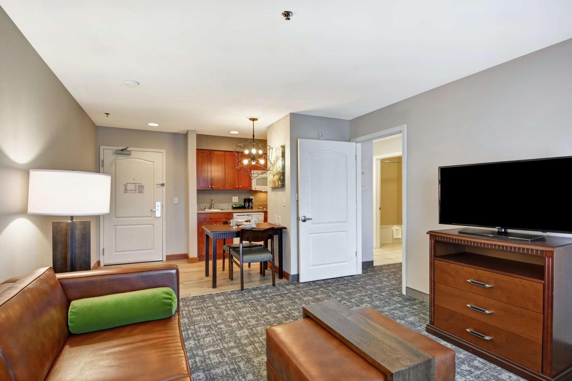 Homewood Suites By Hilton Reno Exterior photo